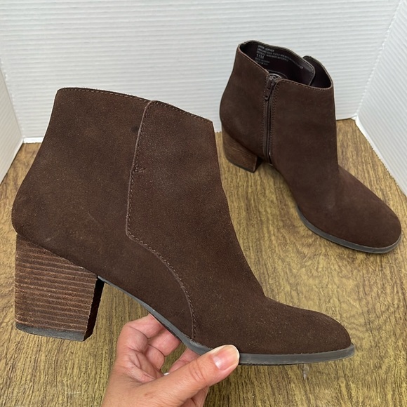 J. Jill Shoes - J. Jill Brown Suede Leather Ankle Boots Stacked Heel Brown Booties Size 11